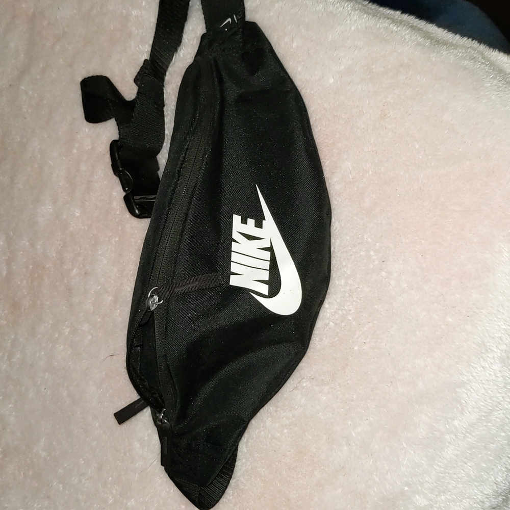 Nike fanny pack